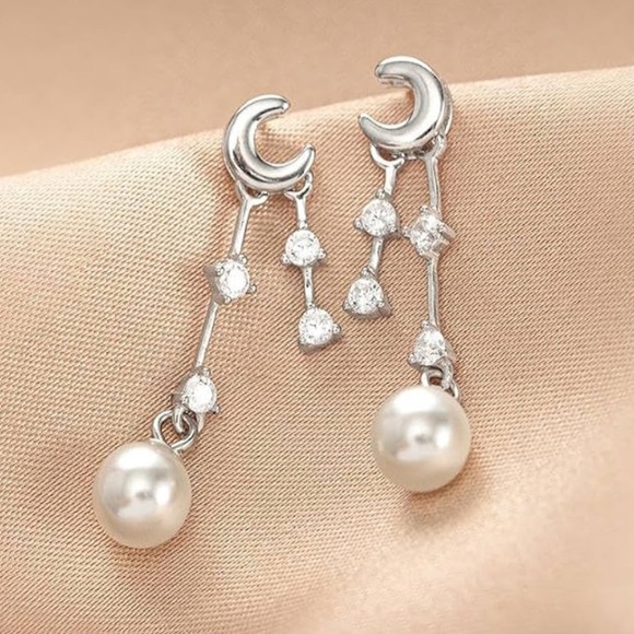 Elegant Silver and Pearl Crescent Earrings - Picture 2 of 5